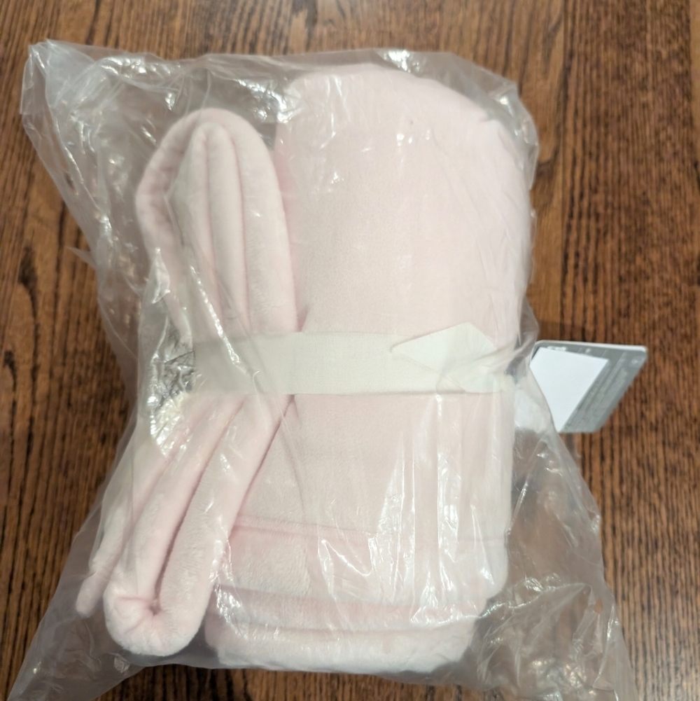 Pottery Barn Baby Soft Pink Blanket NWT